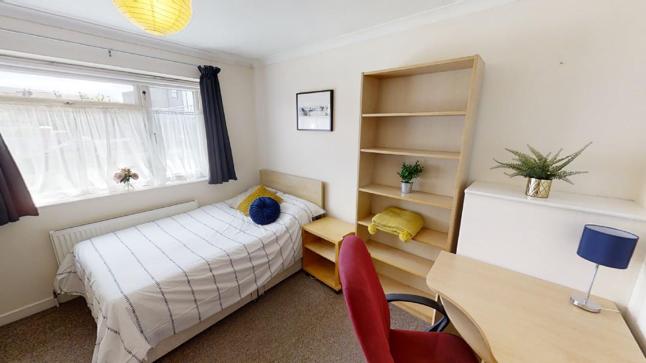 Bedroom 5