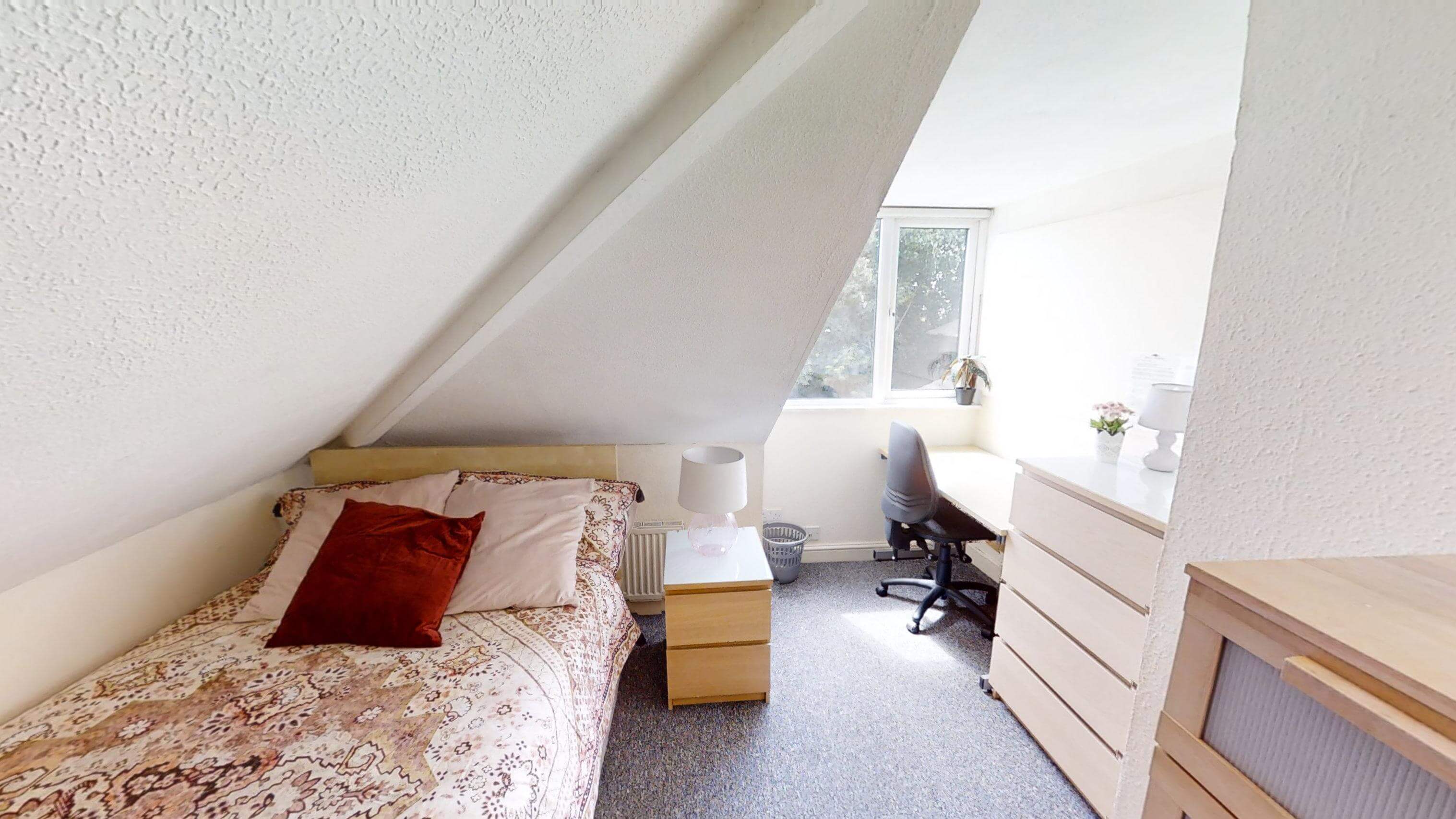 Bedroom 5