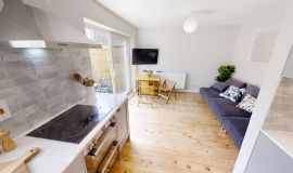 4 Vassall Court